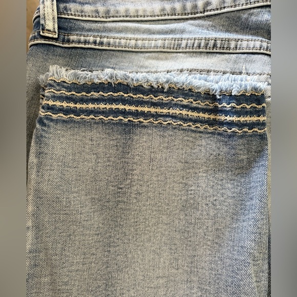 Women’s Light Blue Embroidered Jeans - Picture 6 of 6